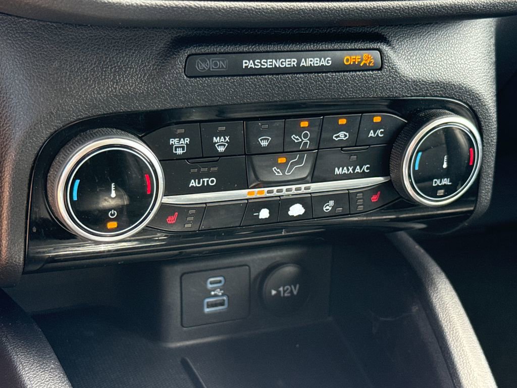 Used 2022 Ford Escape SEL FWD image 22