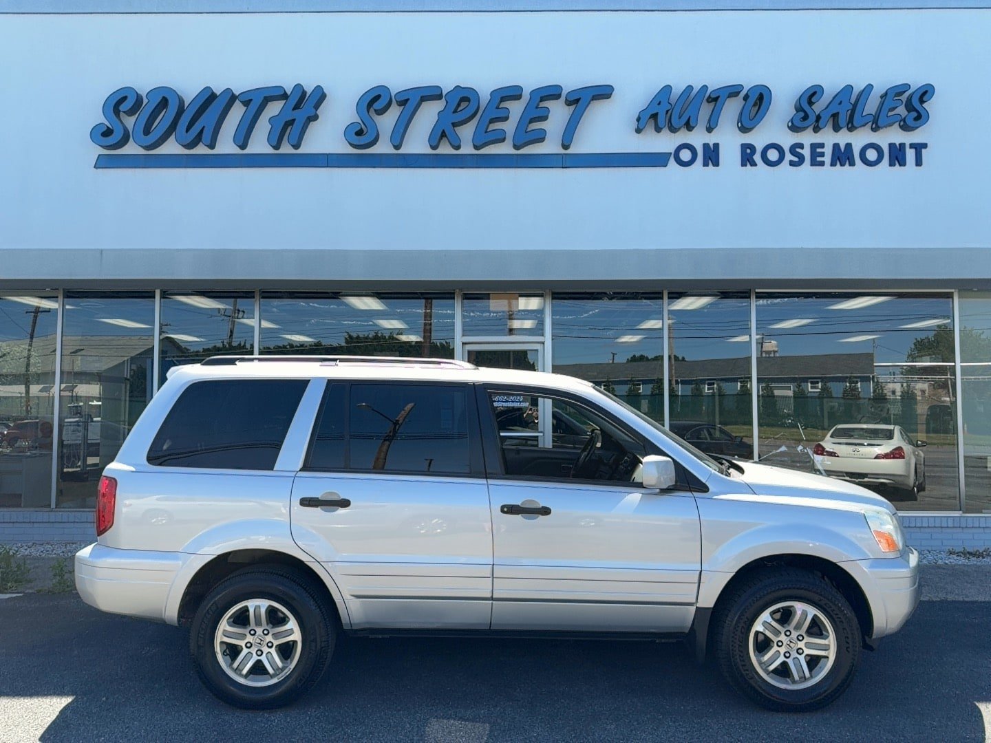 Used 2005 Honda Pilot EX-L image 1
