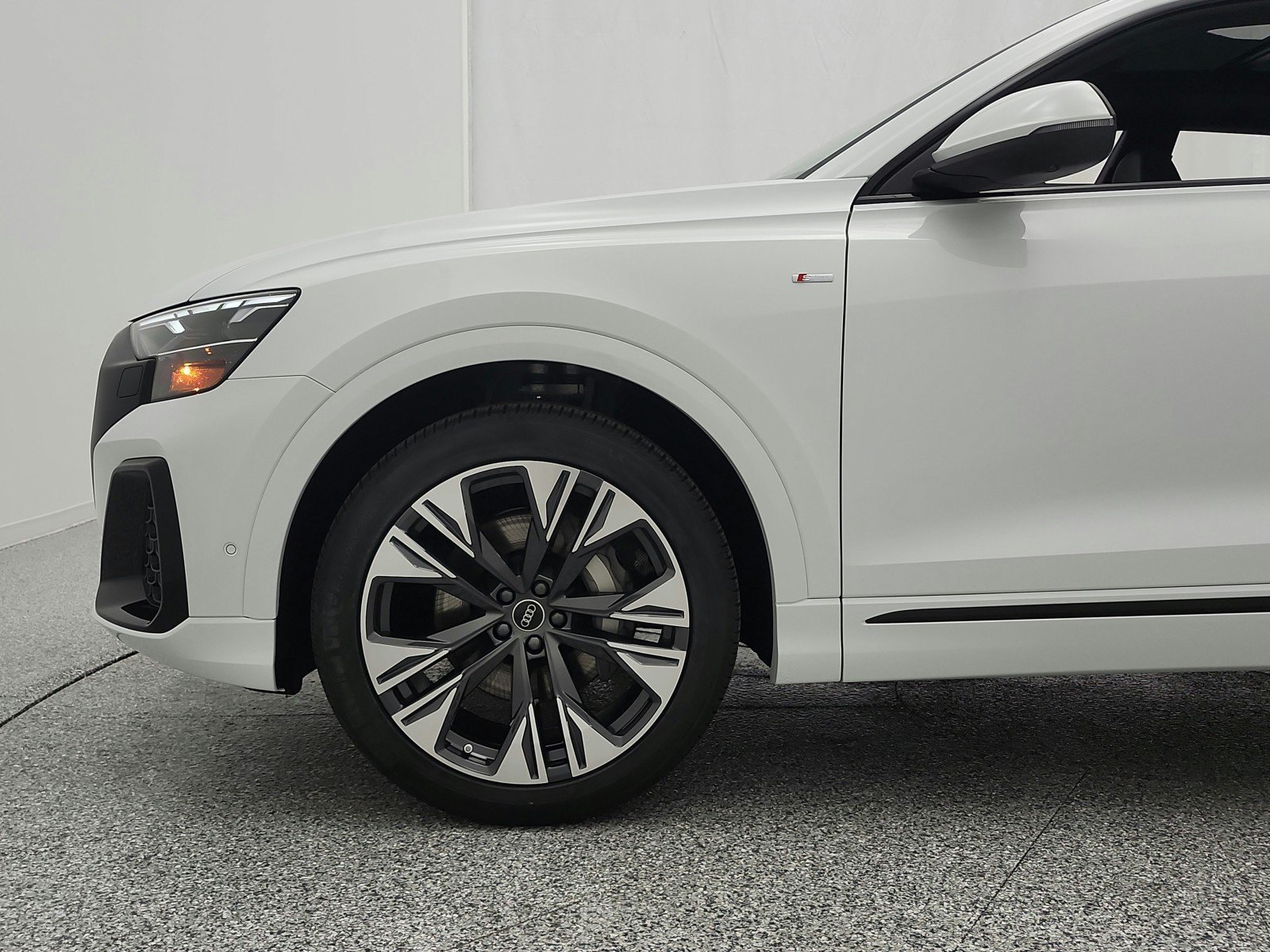 New 2026 Audi Q8 Premium Plus AWD/4WD image 12