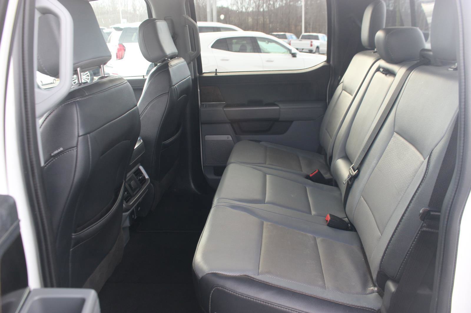 Used 2023 Ford F150 Lariat image 33