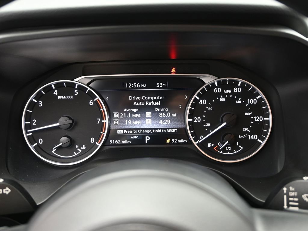 Used 2024 Nissan Rogue S image 23