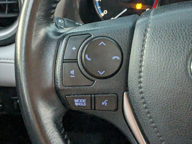 Used 2016 Toyota RAV4 XLE image 4