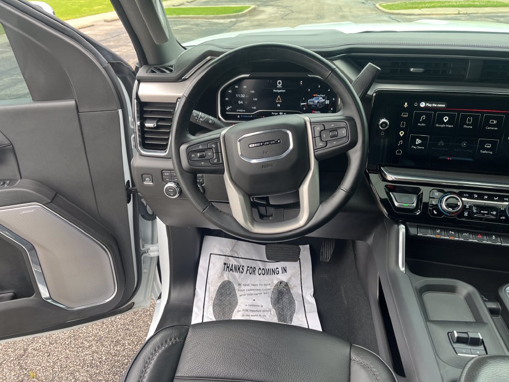 Used 2024 GMC Sierra 2500 Denali w/ Denali Reserve Package AWD/4WD image 13