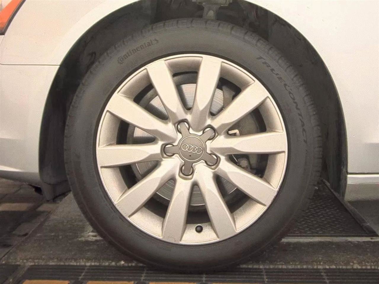 Used 2013 Audi A4 2.0T Premium AWD/4WD image 9