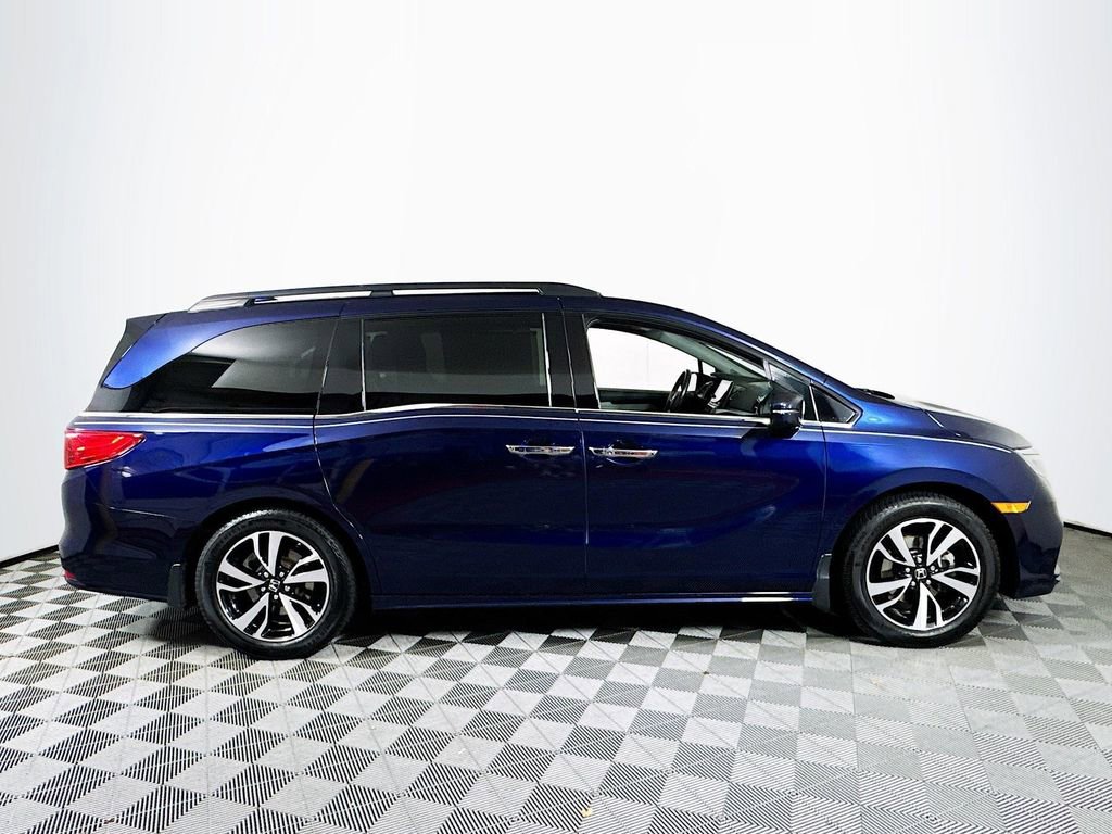 Used 2018 Honda Odyssey Elite image 8