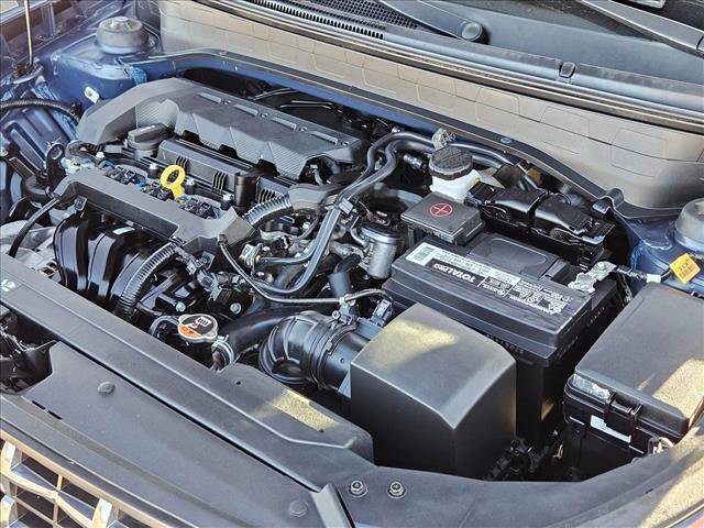 Used 2020 Hyundai Venue image 25