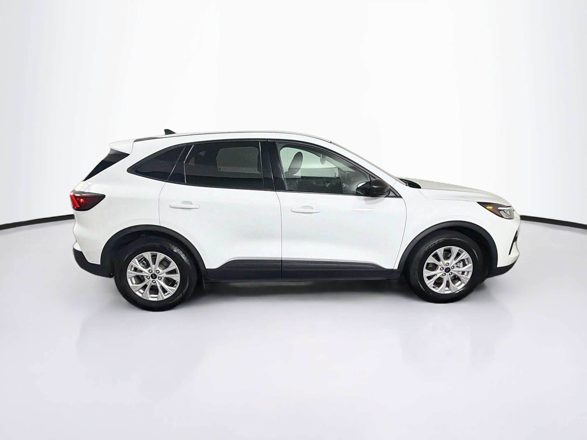 Used 2025 Ford Escape Active FWD image 10