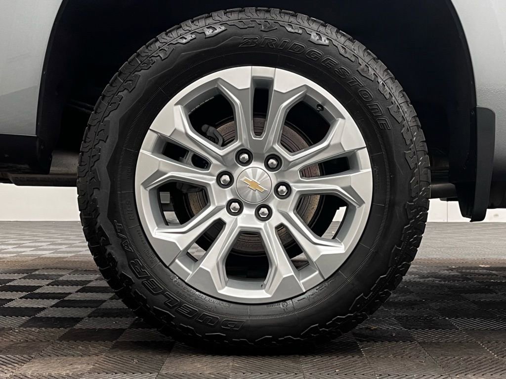 Used 2023 Chevrolet Silverado 1500 LTZ w/ LTZ Convenience Package II image 14