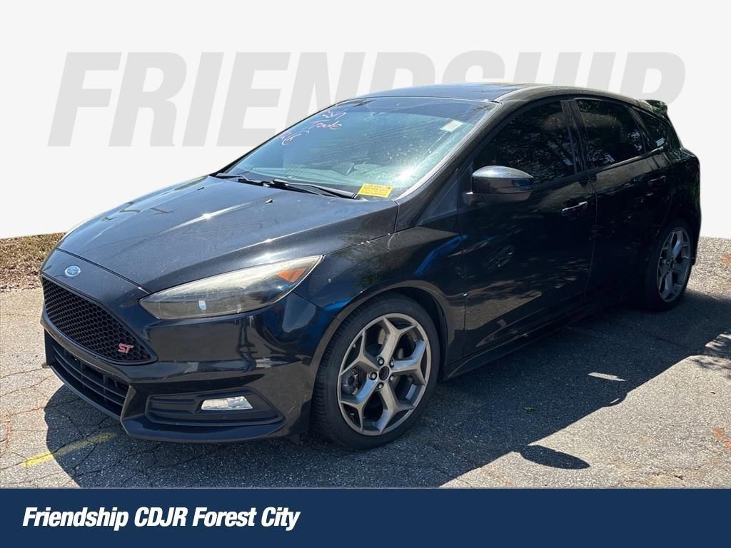 Used 2016 Ford Focus ST image 1