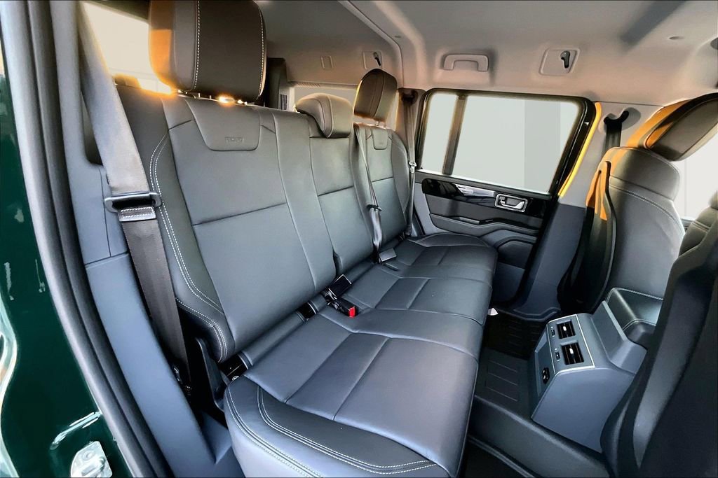 Used 2024 INEOS Grenadier Fieldmaster Edition image 23