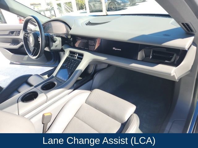 Used 2022 Porsche Taycan image 25