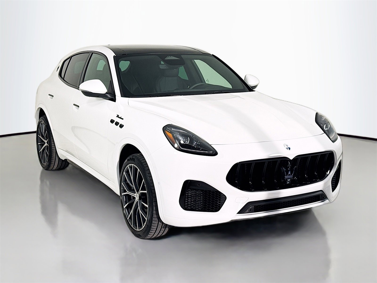 New 2026 Maserati Grecale Modena video 1