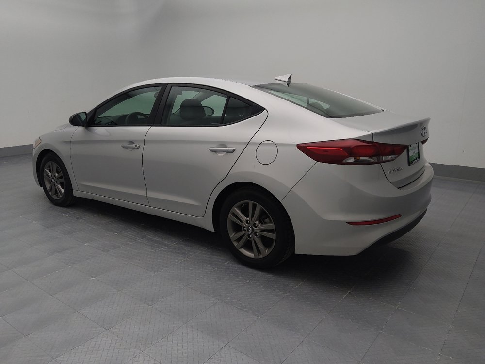Used 2018 Hyundai Elantra SEL w/ Cargo Package image 3