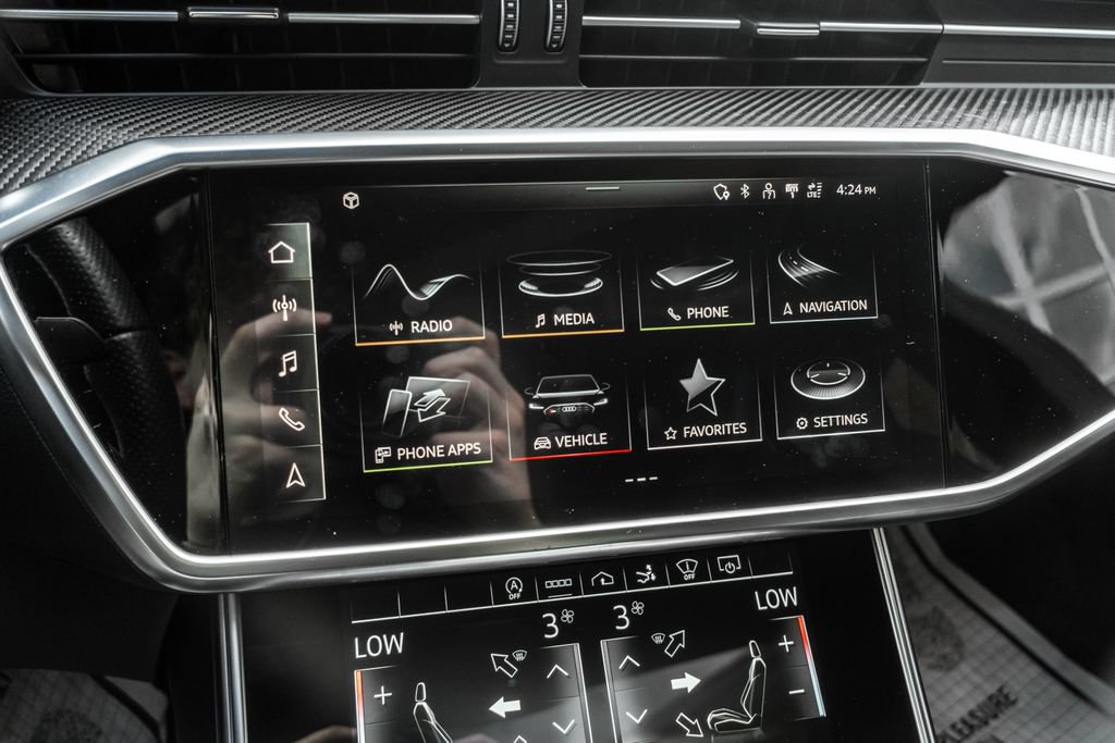 Used 2021 Audi RS 7 Sportback AWD/4WD image 19