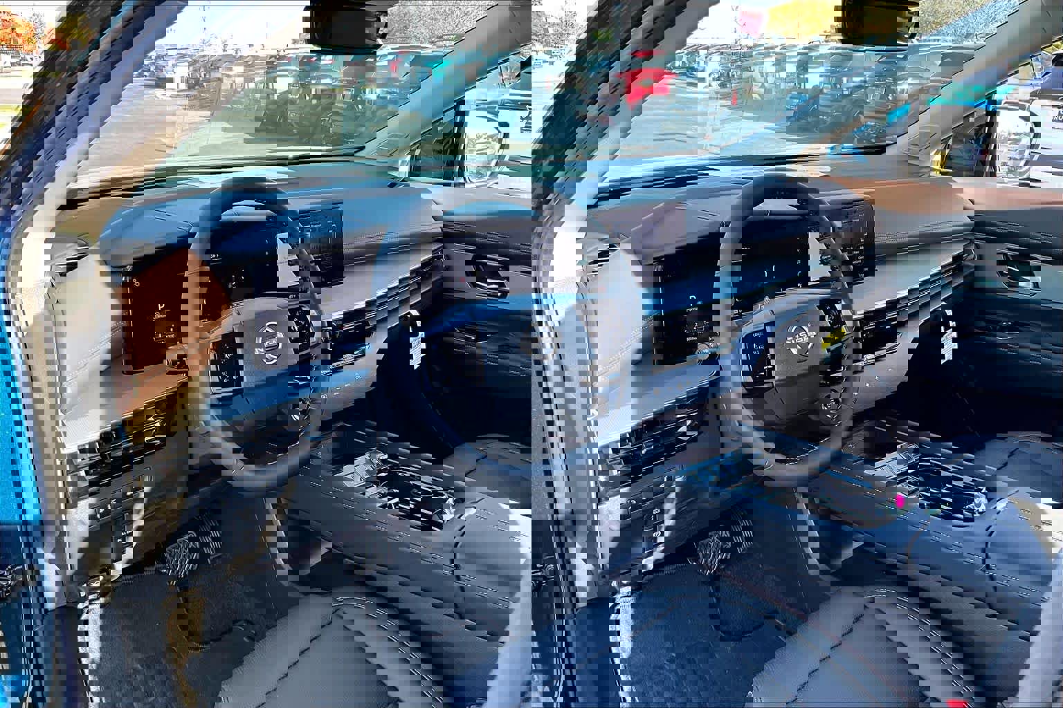 New 2026 Nissan Murano Platinum image 8