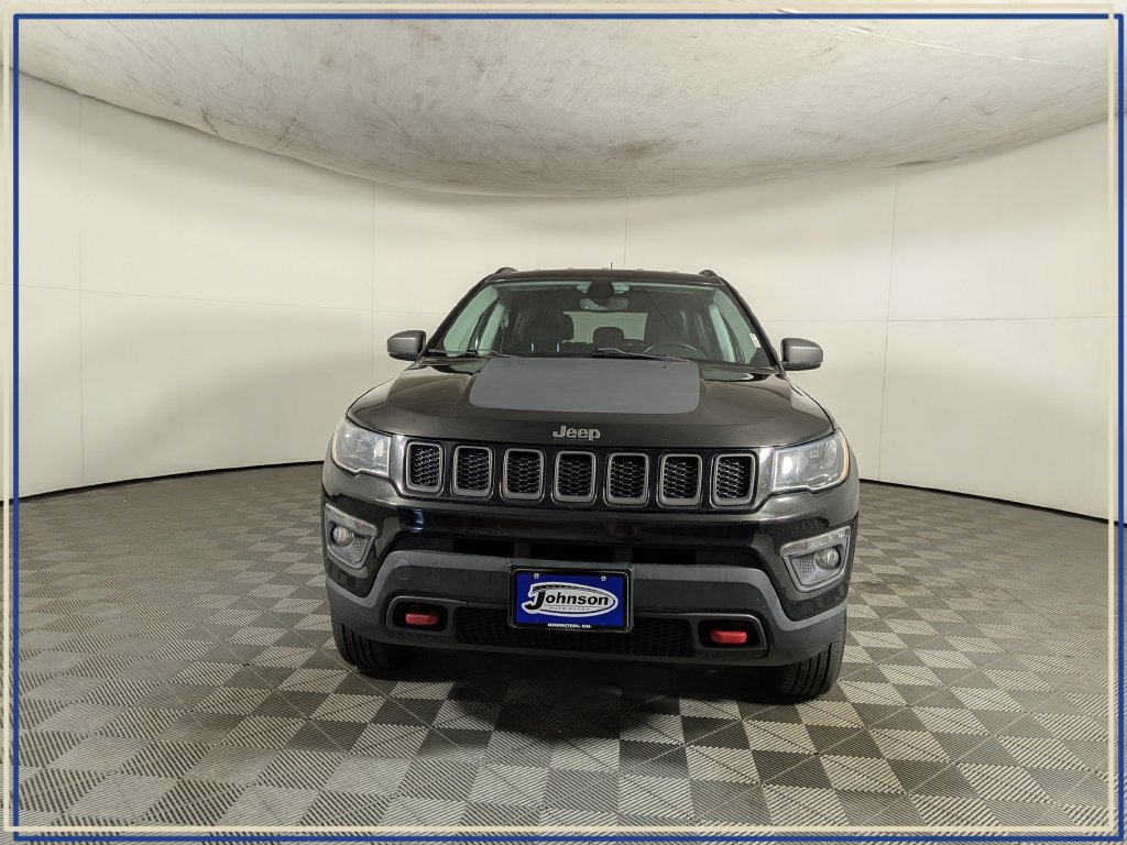 Used 2020 Jeep Compass Trailhawk w/ Leather Interior Group AWD/4WD image 2