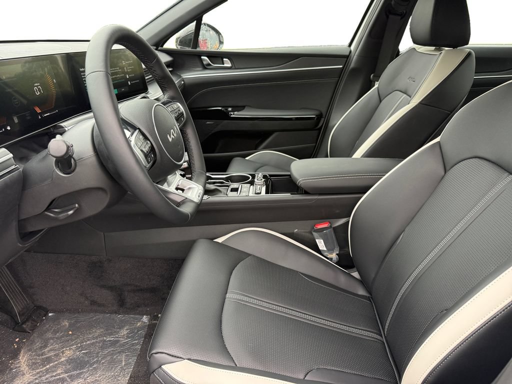 New 2026 Kia K5 GT-Line AWD/4WD image 9