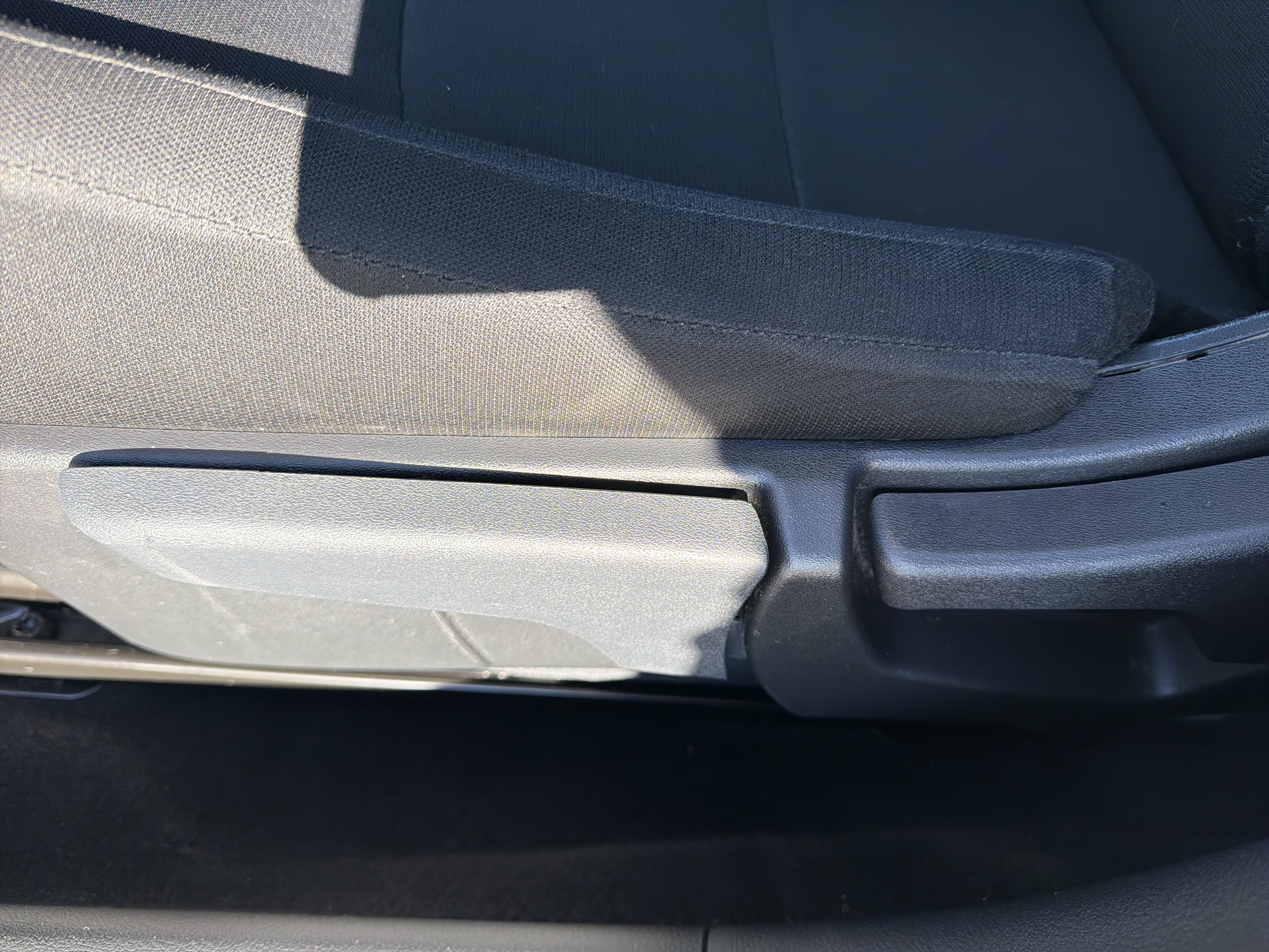 Used 2024 Nissan Sentra S FWD image 15