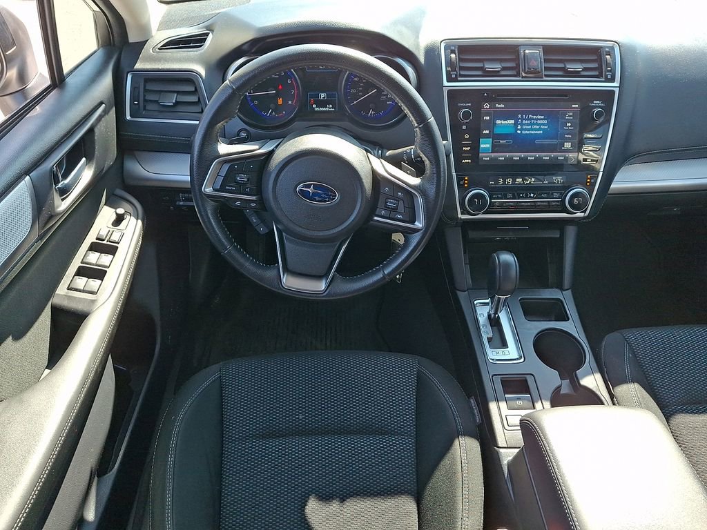 Used 2019 Subaru Outback 2.5i Premium image 12