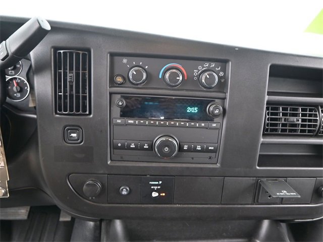 Used 2024 Chevrolet Express 2500 w/ Driver Convenience Package image 8