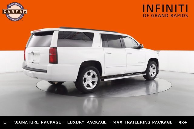 Used 2017 Chevrolet Suburban LT w/ LT Signature Package image 3