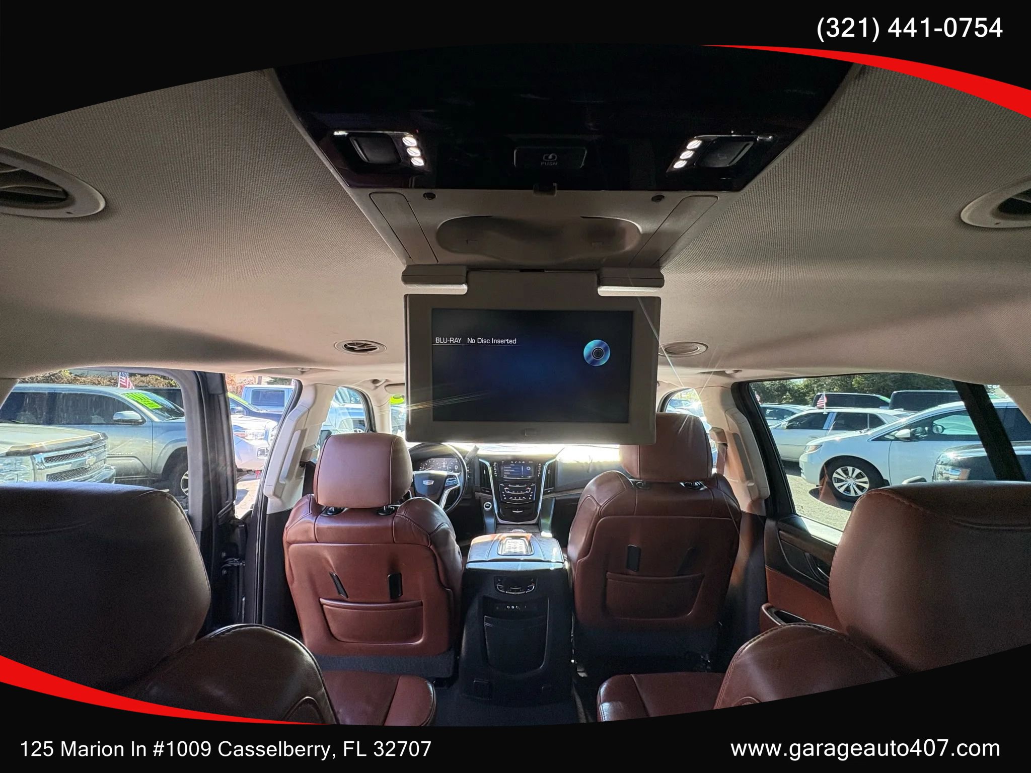 Used 2015 Cadillac Escalade ESV Premium RWD image 28
