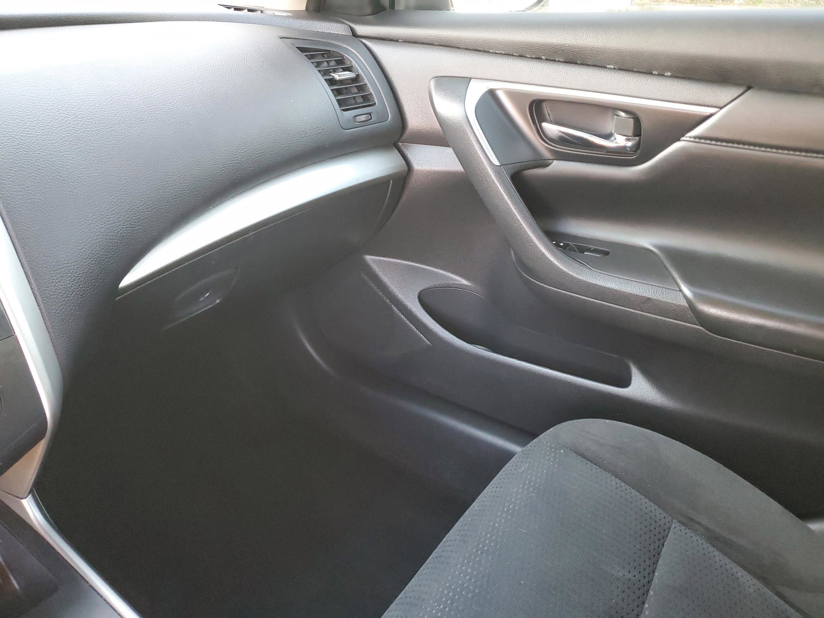 Used 2015 Nissan Altima 2.5 S w/ Special Edition Package FWD image 21