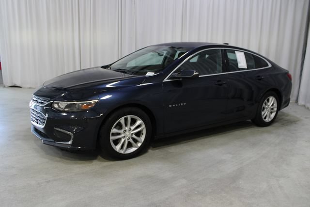 Used 2016 Chevrolet Malibu LT FWD image 25