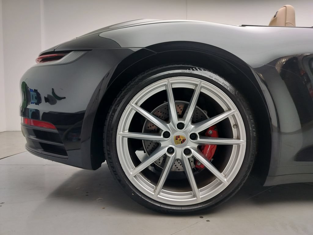 Certified 2021 Porsche 911 Carrera S RWD image 25