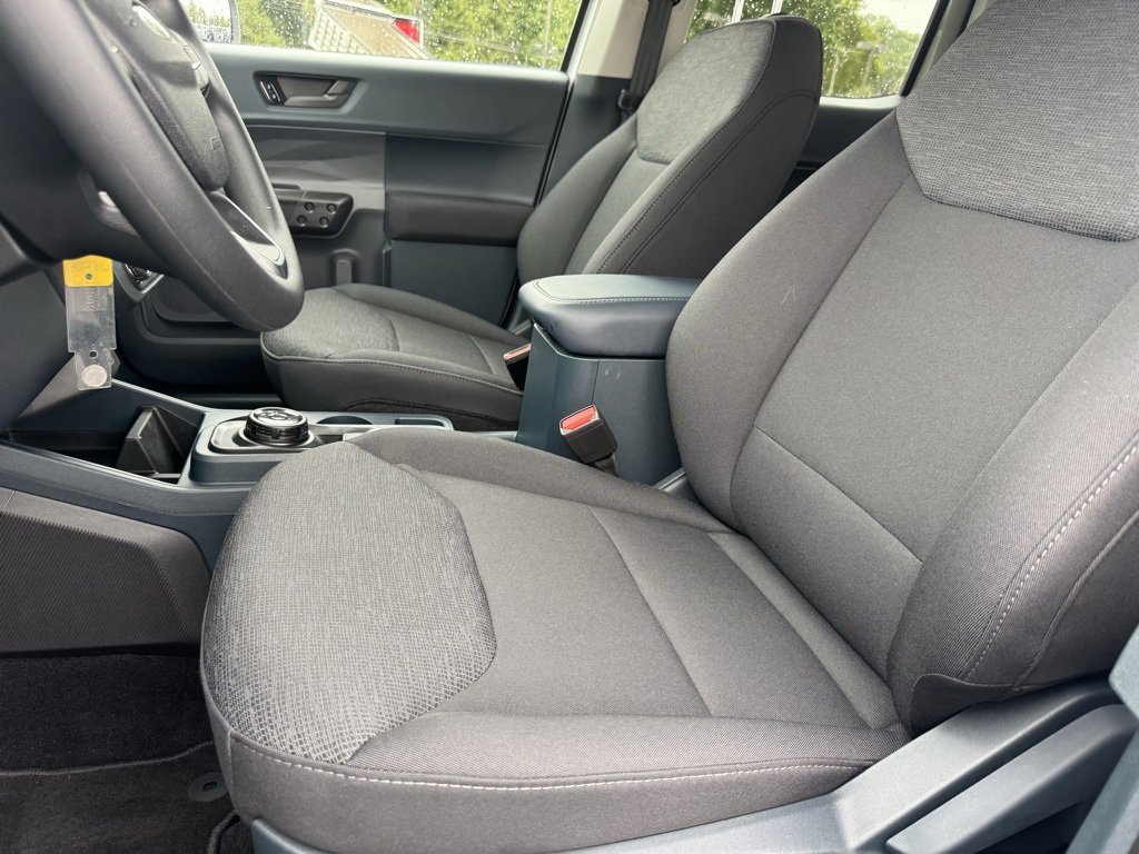 New 2025 Ford Maverick XL image 15