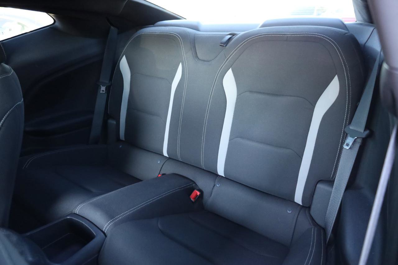 Used 2020 Chevrolet Camaro LT RWD image 12