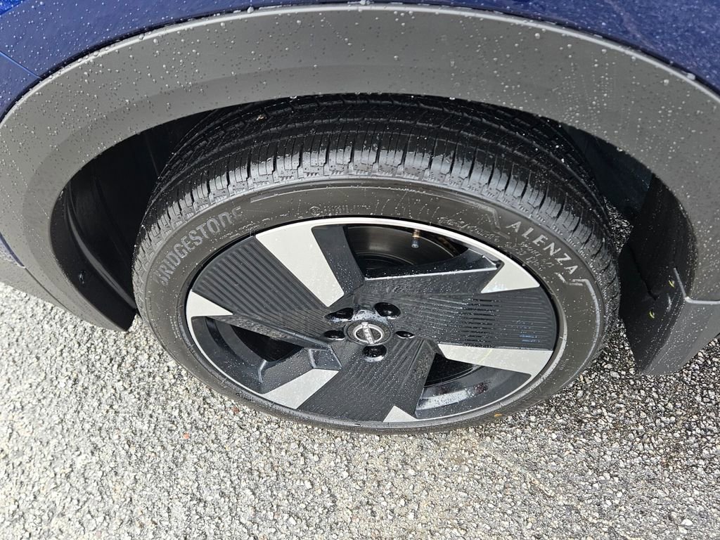 New 2026 Nissan Kicks SR image 18