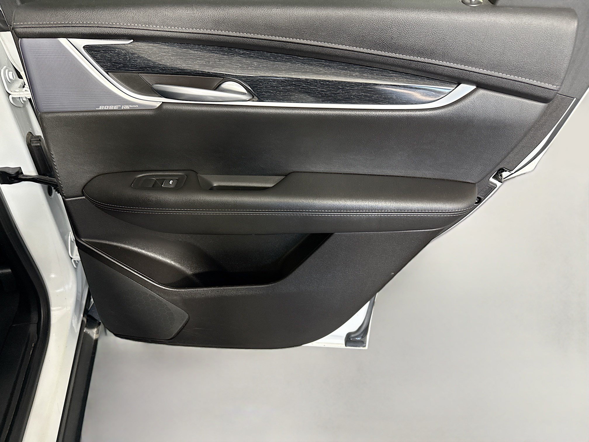 Used 2023 Cadillac XT5 Premium Luxury AWD/4WD image 28