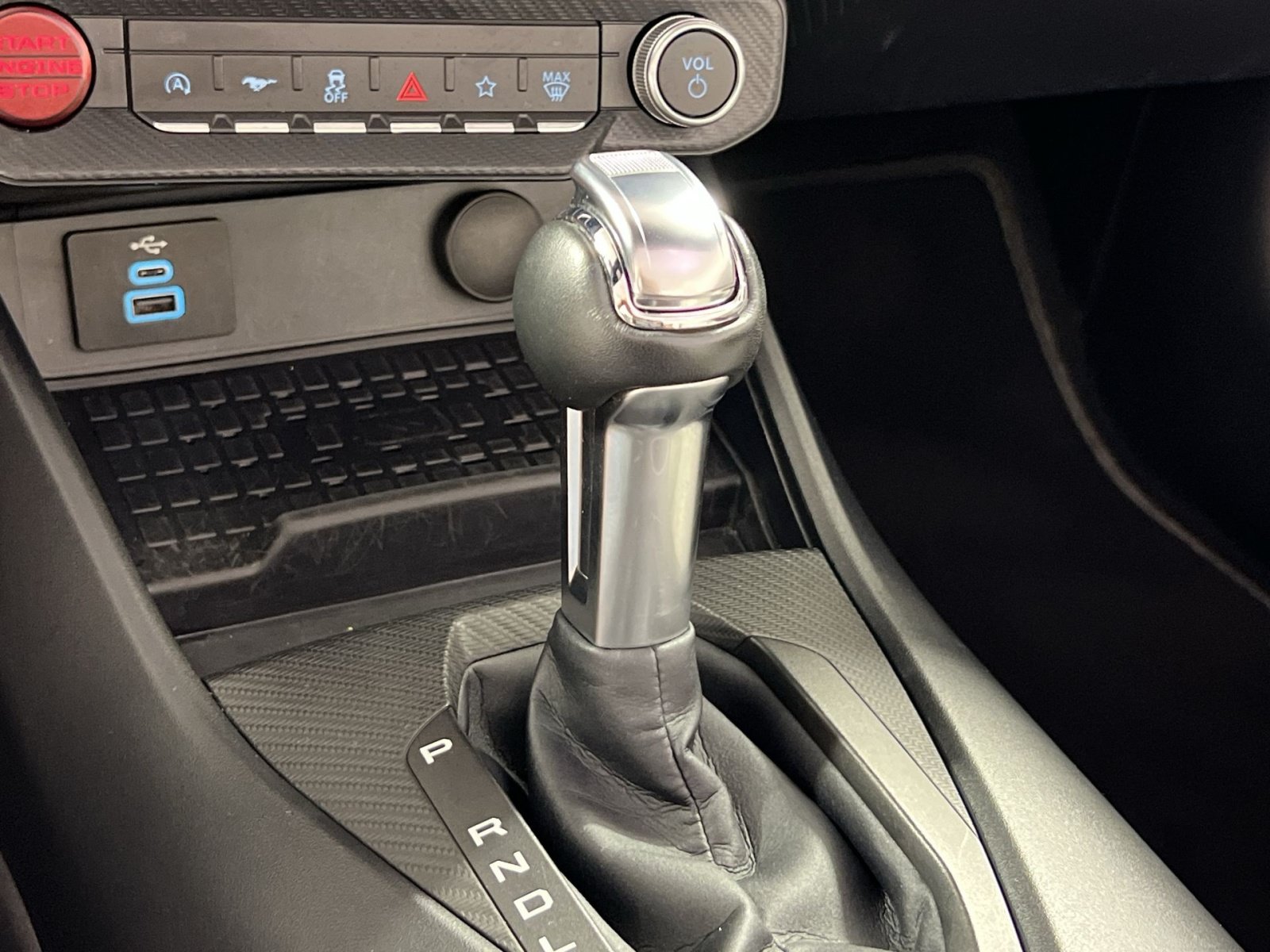 Used 2024 Ford Mustang Premium RWD image 23