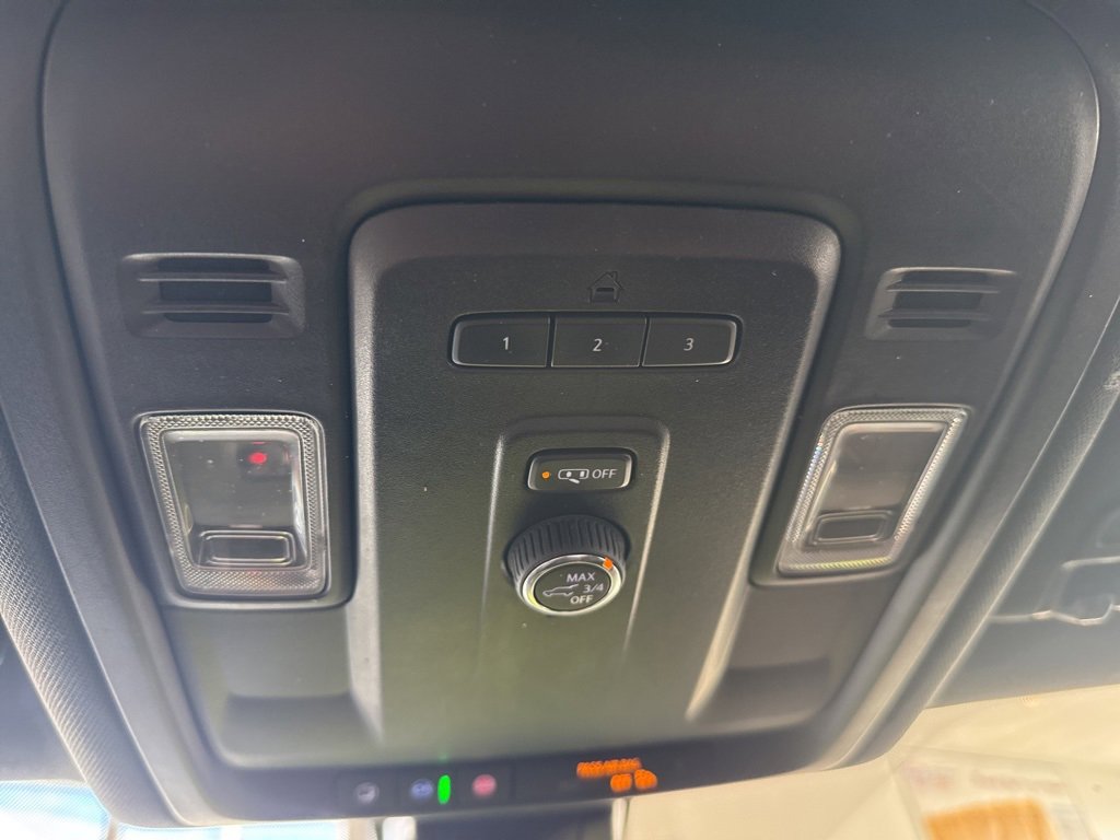 Used 2021 Chevrolet Tahoe LT image 16