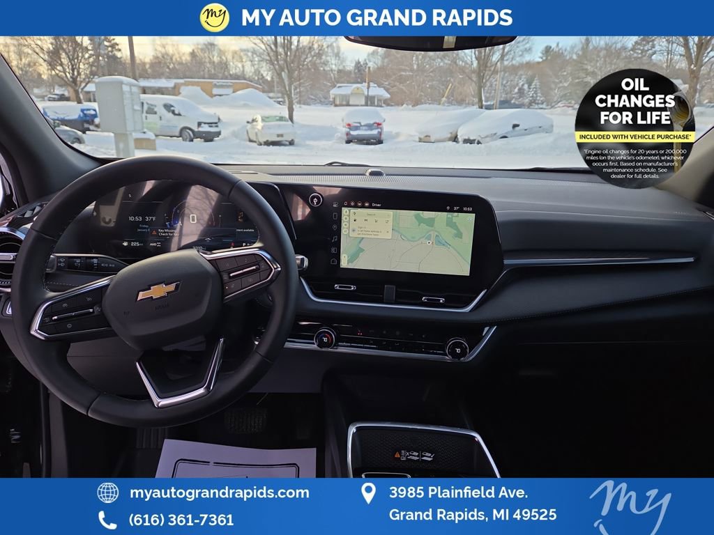 Used 2026 Chevrolet Equinox LT w/ Convenience Package II image 12
