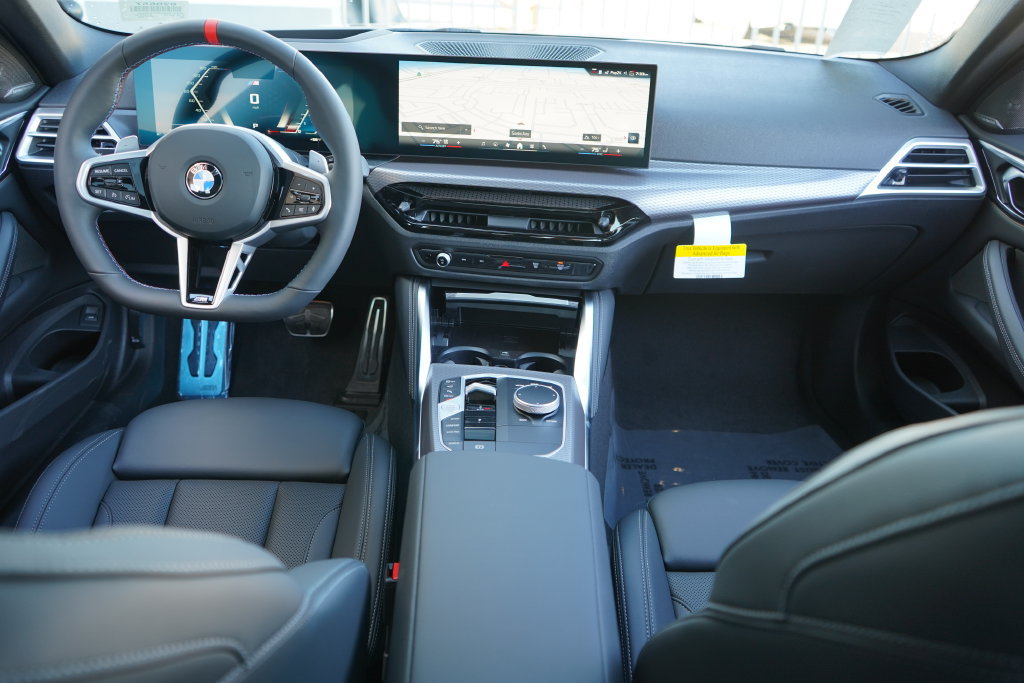 Used 2026 BMW M440i Coupe w/ Premium Package RWD image 14