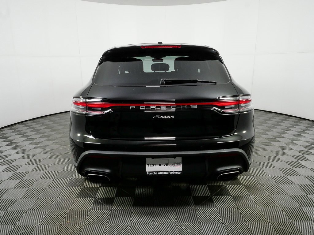 New 2026 Porsche Macan image 31