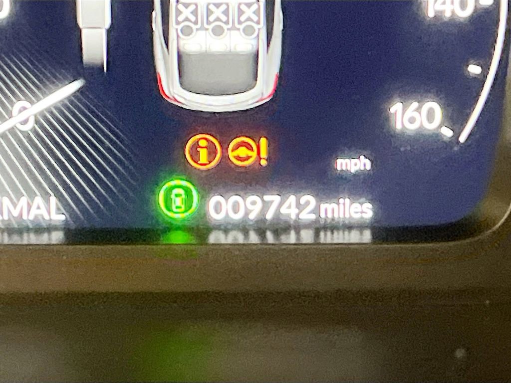 Used 2025 Acura Integra FWD image 12