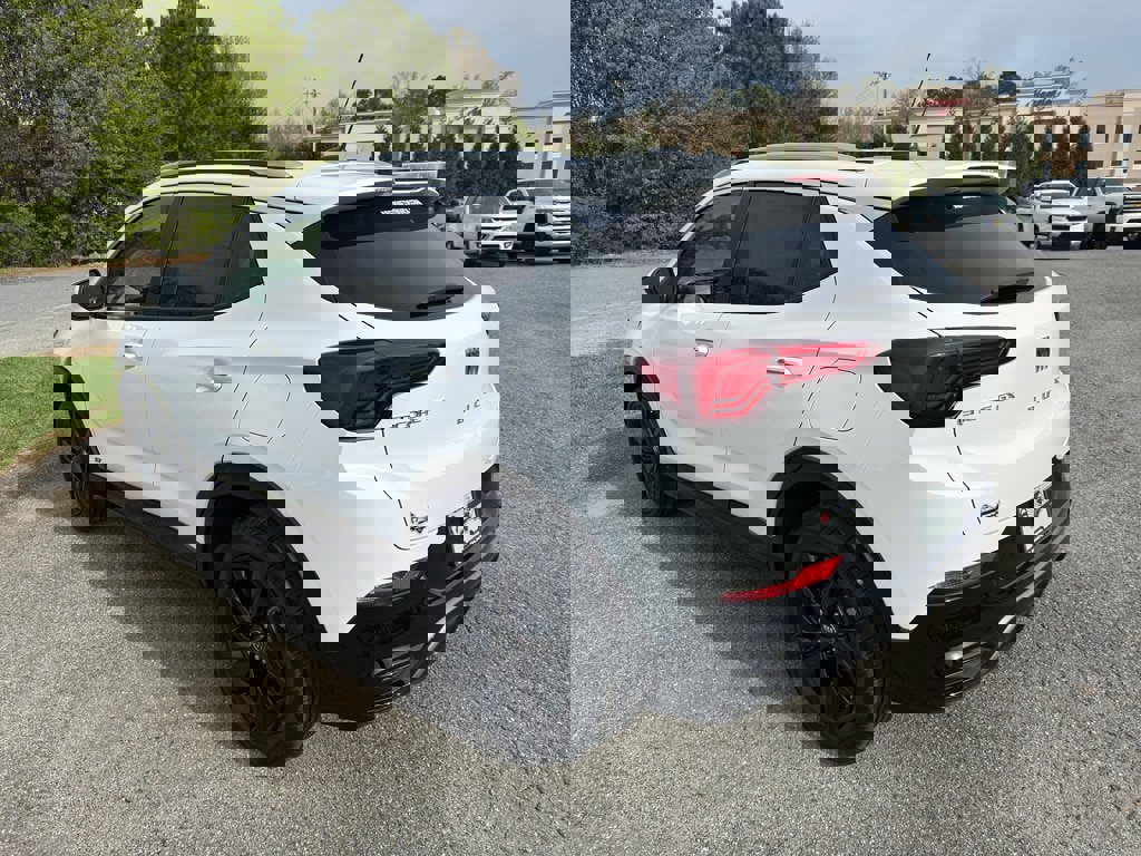 New 2026 Buick Encore GX Sport Touring image 4