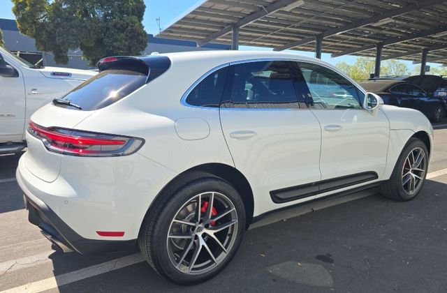 Used 2024 Porsche Macan S image 4