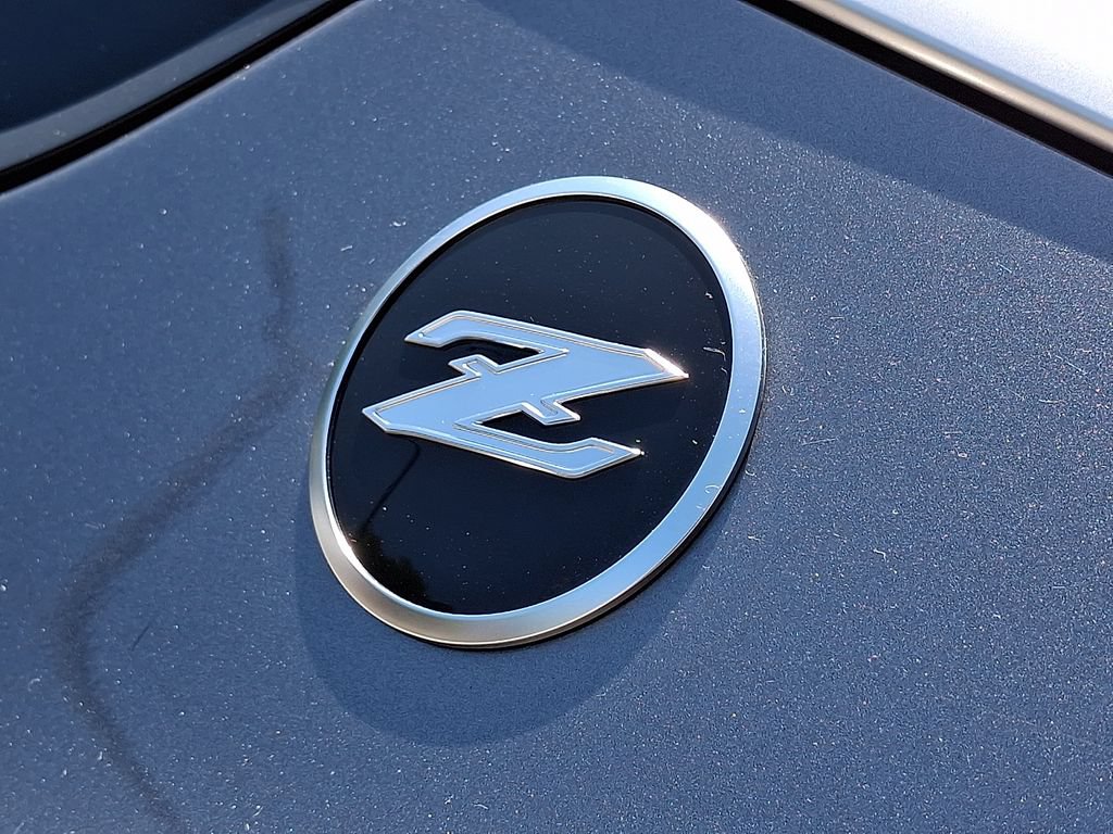 Certified 2025 Nissan Z Performance w/ Floor Mat Package RWD image 32