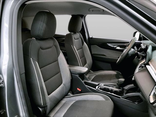 Used 2024 Chevrolet TrailBlazer LT FWD image 7