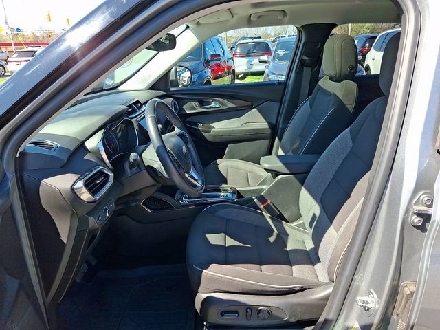 Used 2023 Chevrolet TrailBlazer LT w/ Sun and Liftgate Package AWD/4WD image 10