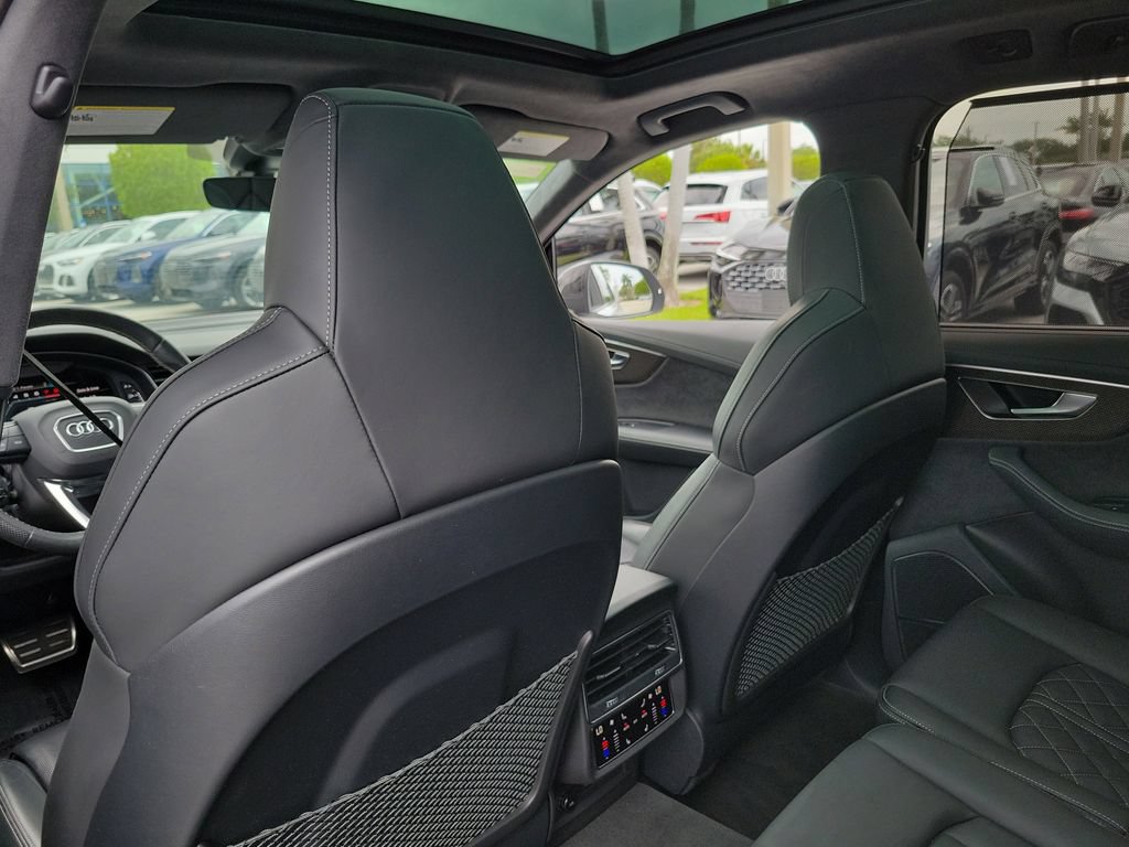 Certified 2023 Audi SQ7 Prestige w/ Prestige Package AWD/4WD image 24