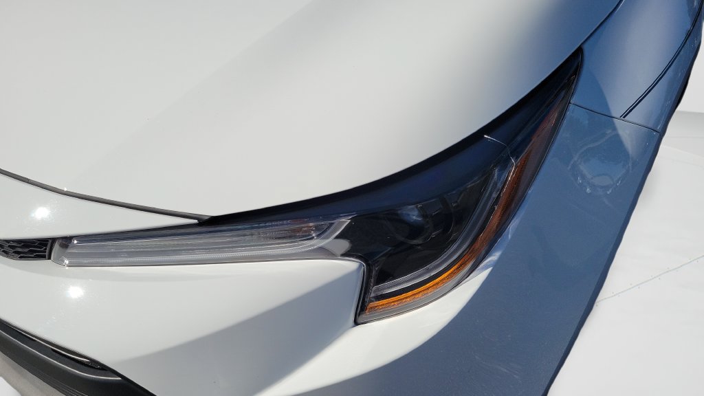 Used 2025 Toyota Corolla LE FWD image 23