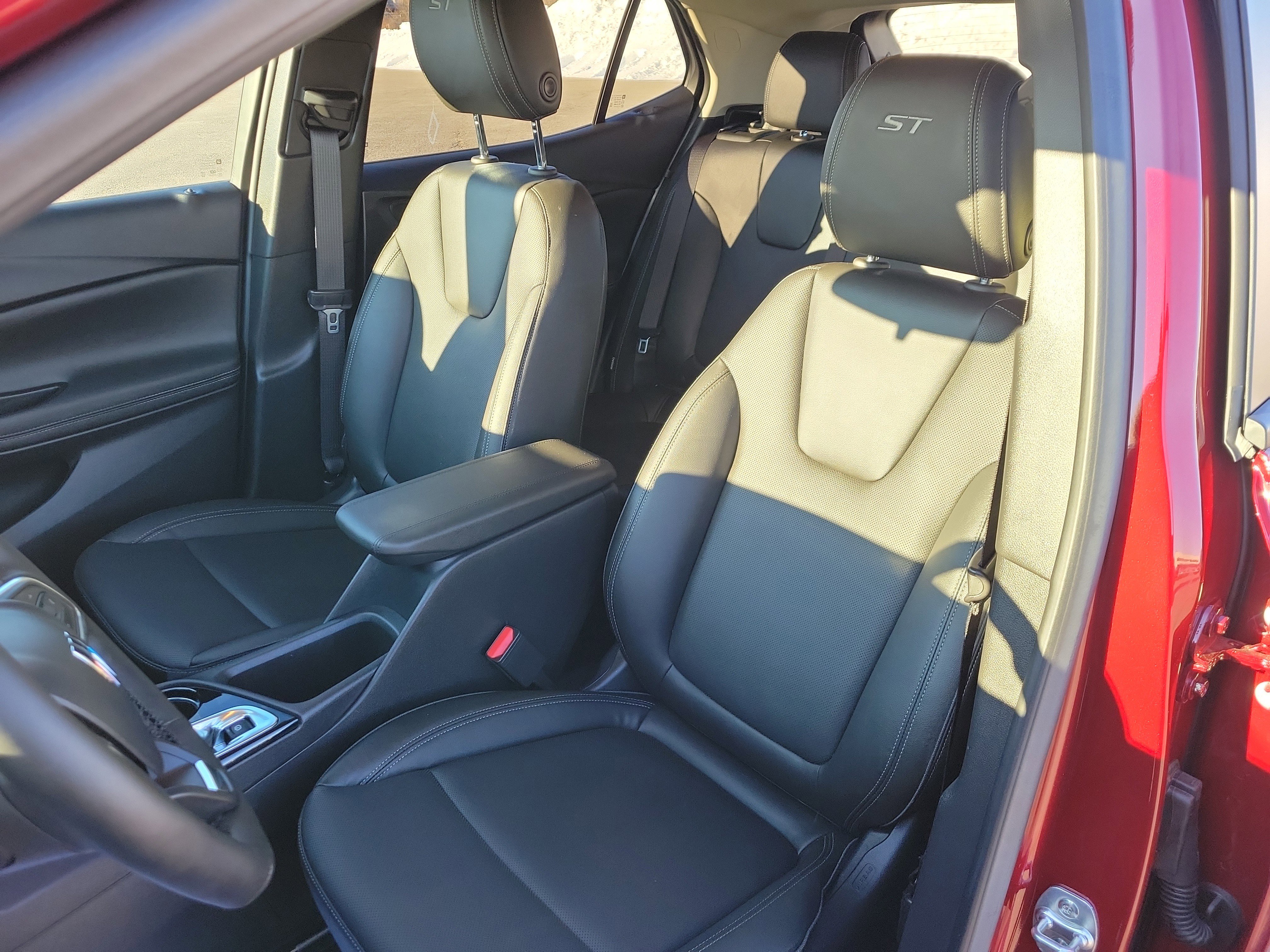 Certified 2024 Buick Encore GX Sport Touring w/ Comfort Package image 14