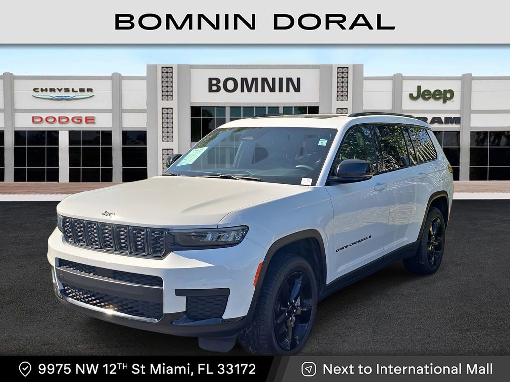 Used 2024 Jeep Grand Cherokee L Altitude image 1