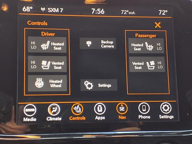 Used 2020 Jeep Grand Cherokee Trailhawk w/ Trailhawk Luxury Group AWD/4WD image 13