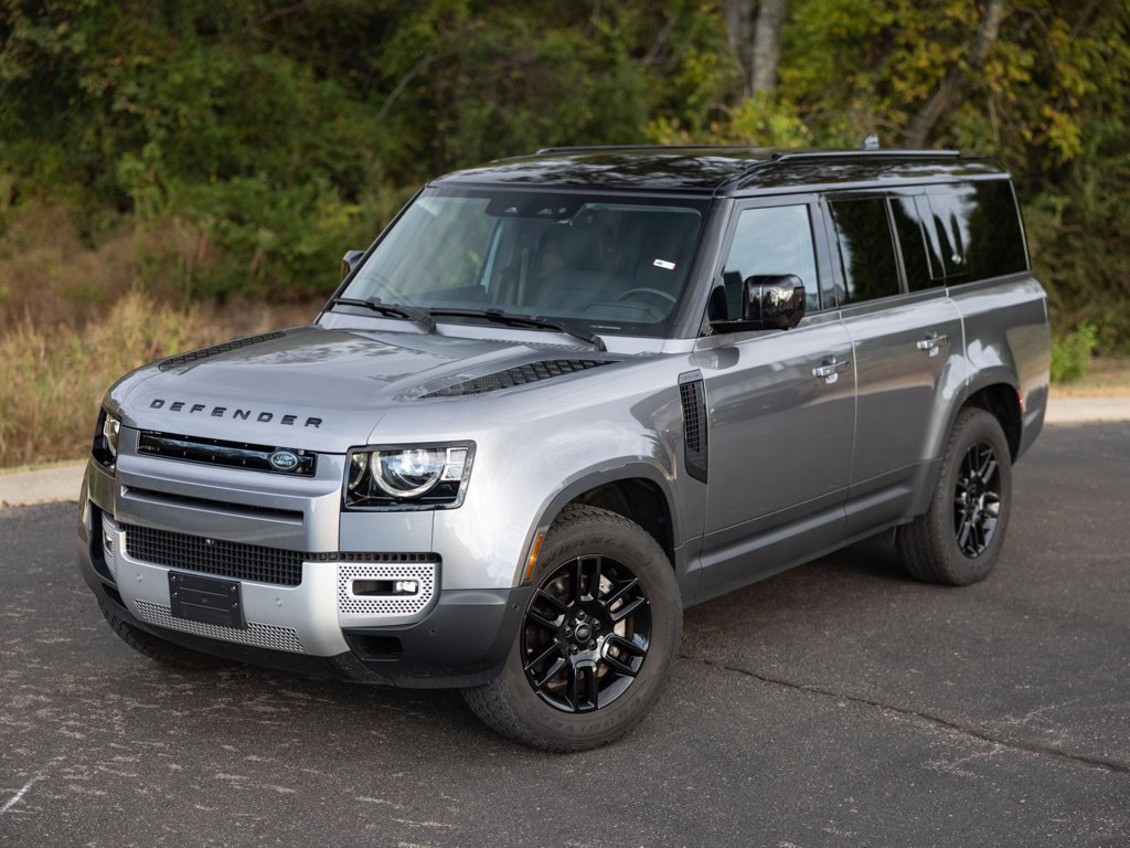 Used 2024 Land Rover Defender 130 S AWD/4WD image 2
